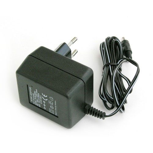 Navicom laddare 230V RT-311